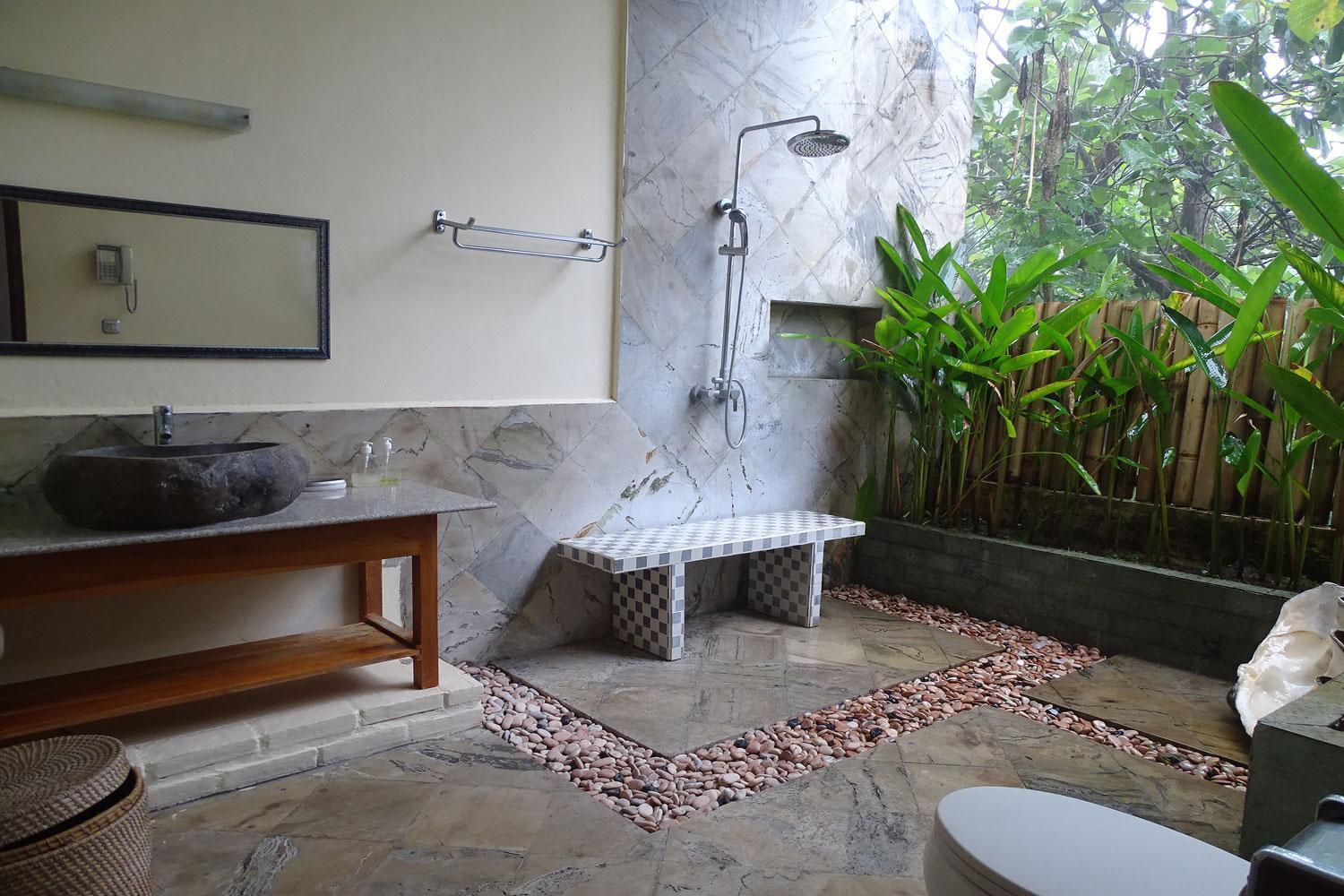 Villa Ebel Lovina  Luaran gambar